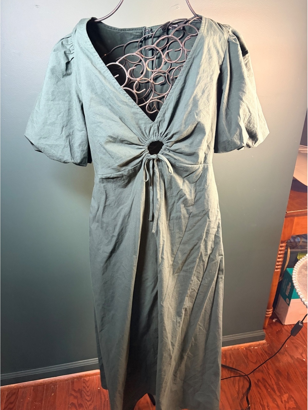 Madewell Forest Green Puff-Sleeve Ring-Front Cutout Midi Dress Size 4